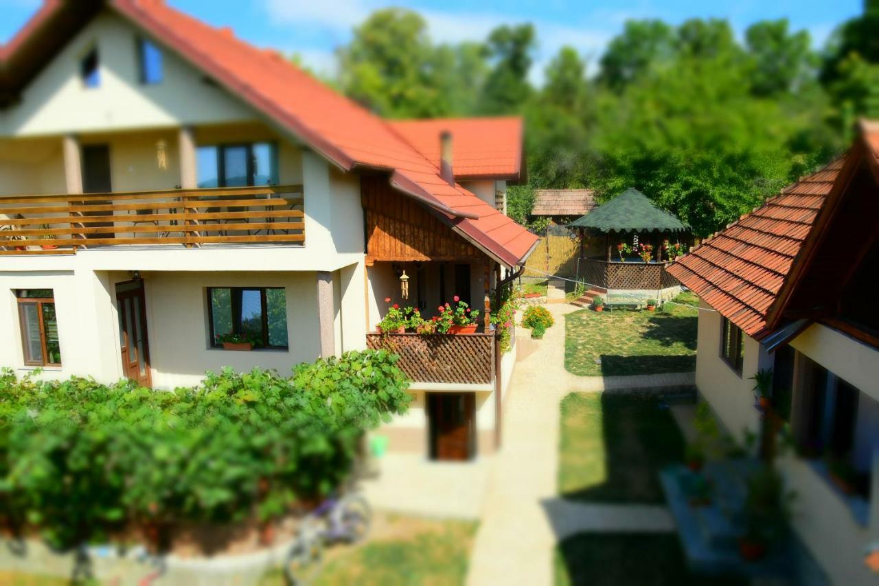Casa Smeilor הורזו מראה חיצוני תמונה